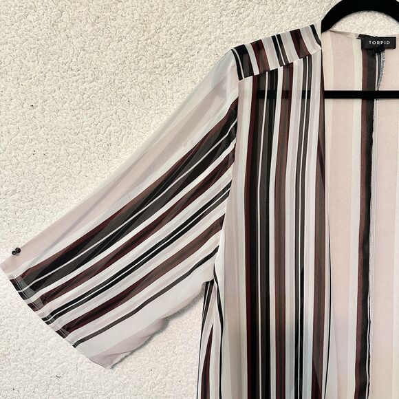 Torrid‎ Chiffon High-Low Kimono Stripped - Picture 7 of 16
